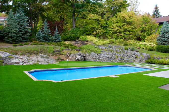 Pool Setup — Residential in Longueuil, QC