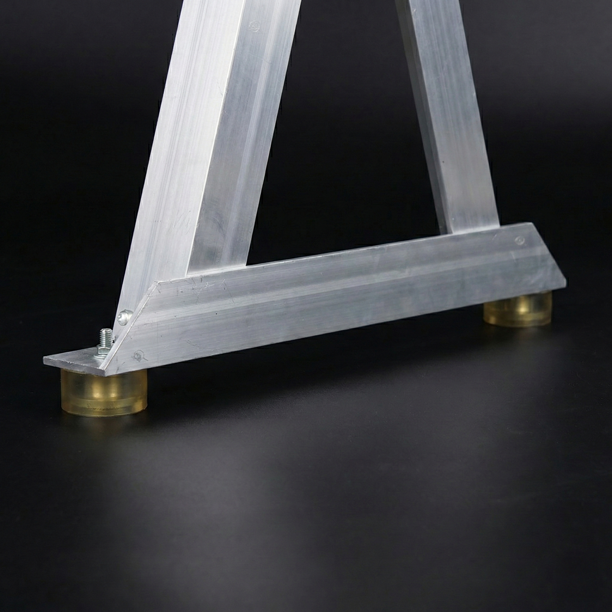 Aluminum backless bench