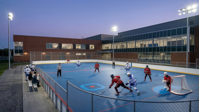 Dek Hockey Courts